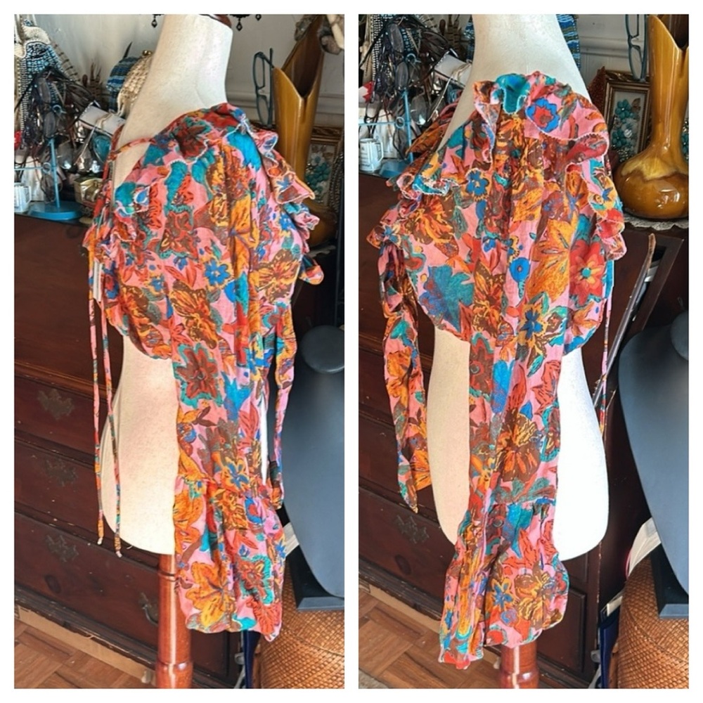 Floral Ruffle Crop Top - Picture 11 of 16